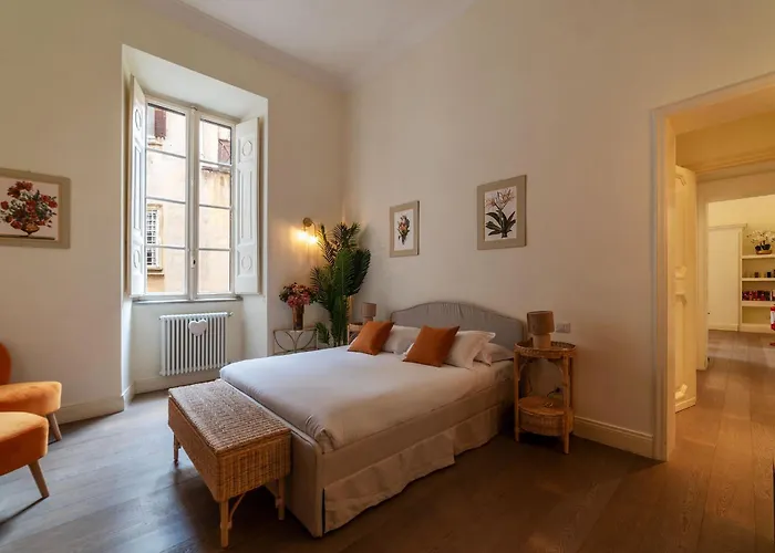 Fontanella Borghese 35 - Fromhometorome * Rom