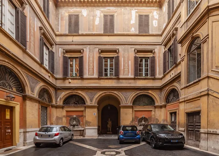 Fontanella Borghese 35 - Fromhometorome * Rom