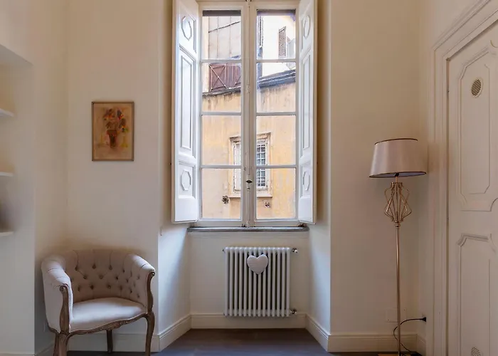 Apartment Fontanella Borghese 35 - Fromhometorome